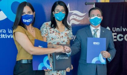 ÉPICO Y ECOTEC FIRMAN CONVENIO PARA HACER SEGUIMIENTO DEL IMPACTO SOCIOECONÓMICO DEL COVID-19 EN GUAYAQUIL A 1 AÑO DE LA PANDEMIA.