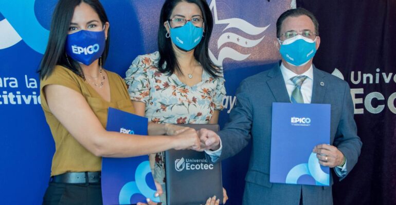 ÉPICO Y ECOTEC FIRMAN CONVENIO PARA HACER SEGUIMIENTO DEL IMPACTO SOCIOECONÓMICO DEL COVID-19 EN GUAYAQUIL A 1 AÑO DE LA PANDEMIA.