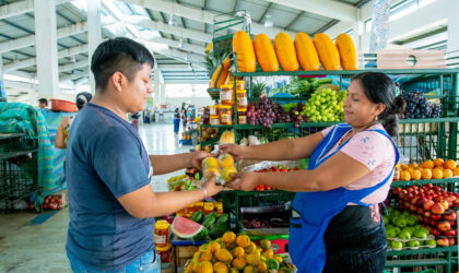 ÉPICO, UIDE Y TES PRESENTAN PUBLICACIÓN SOBRE EL PERFIL DE COMERCIANTES DE MERCADOS MUNICIPALES DE GUAYAQUIL, COMO INSUMO PARA EL CRECIMIENTO ECONÓMICO Y EL CONSUMO LOCAL EN LA CIUDAD.