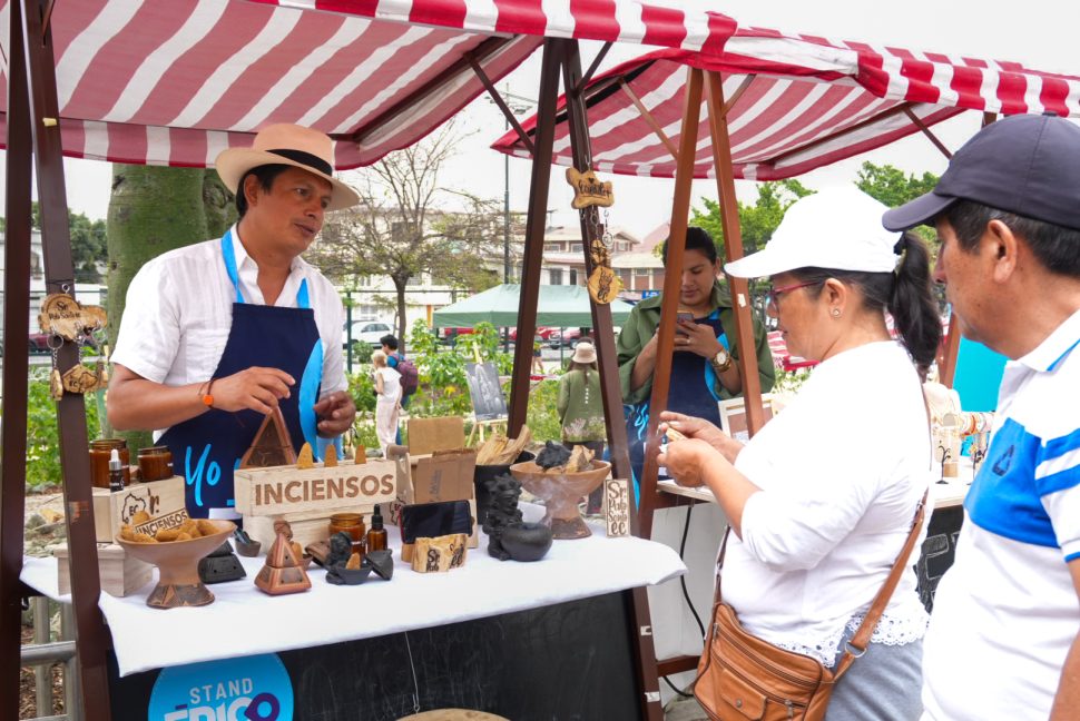 Municipio de Guayaquil y Fundación La Iguana celebraron la primera edición de la feria BUN “Raíces que producen”