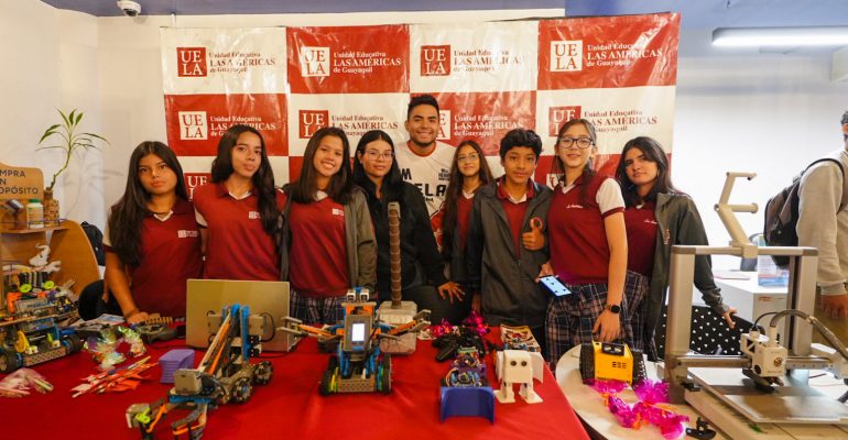 ÉPICO impulsa el talento joven en la segunda edición del Full Day de Robótica