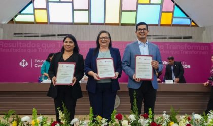 ÉPICO recibe reconocimiento de la Universidad Católica de Santiago de Guayaquil por su aporte a la vinculación universitaria