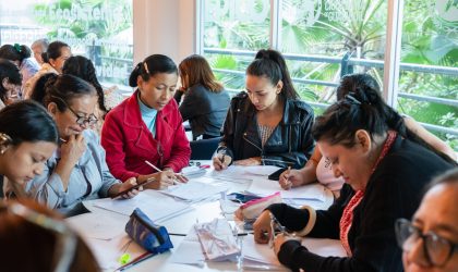 Emprendedoras de ÉPICO internacionalizan sus diseños de moda