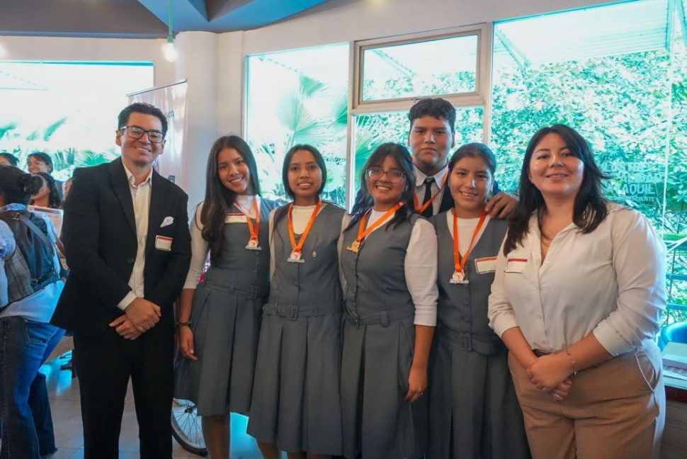 ÉPICO impulsa el emprendimiento juvenil con el primer Testing Lab en Guayaquil